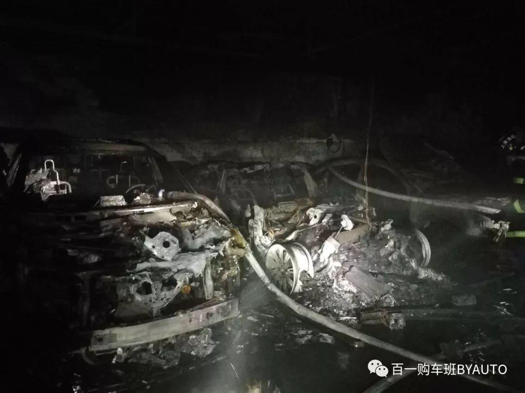 Model S爆炸惊魂未定，特斯拉夸海口两年实现自动驾驶，还是先解决电池技术吧