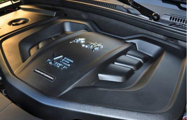 红旗顶级SUV，6缸3.0T动力，空气悬挂堪比奥迪Q7