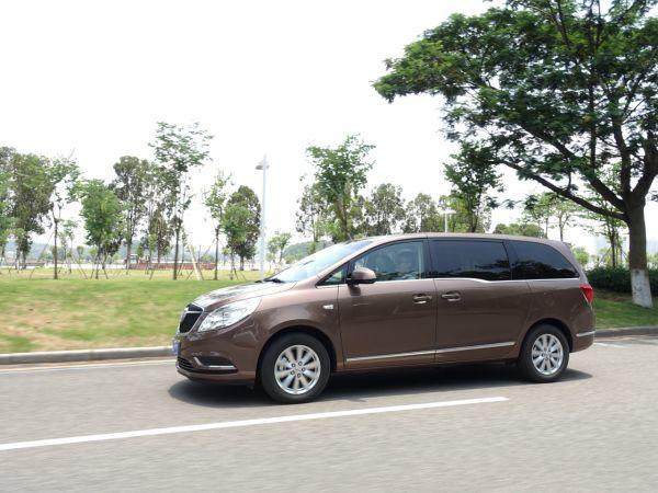 把商务跟旅行做的极致，试驾全新GL8商旅车 28T