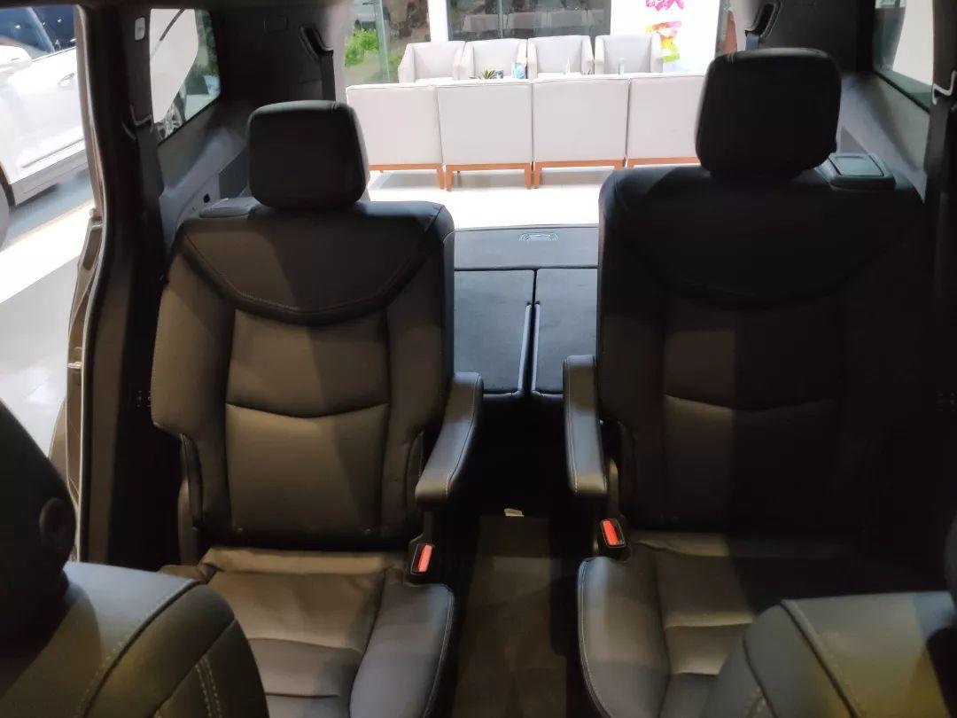 这款“三排六座”中大型SUV，着实让中年男人心弛神往