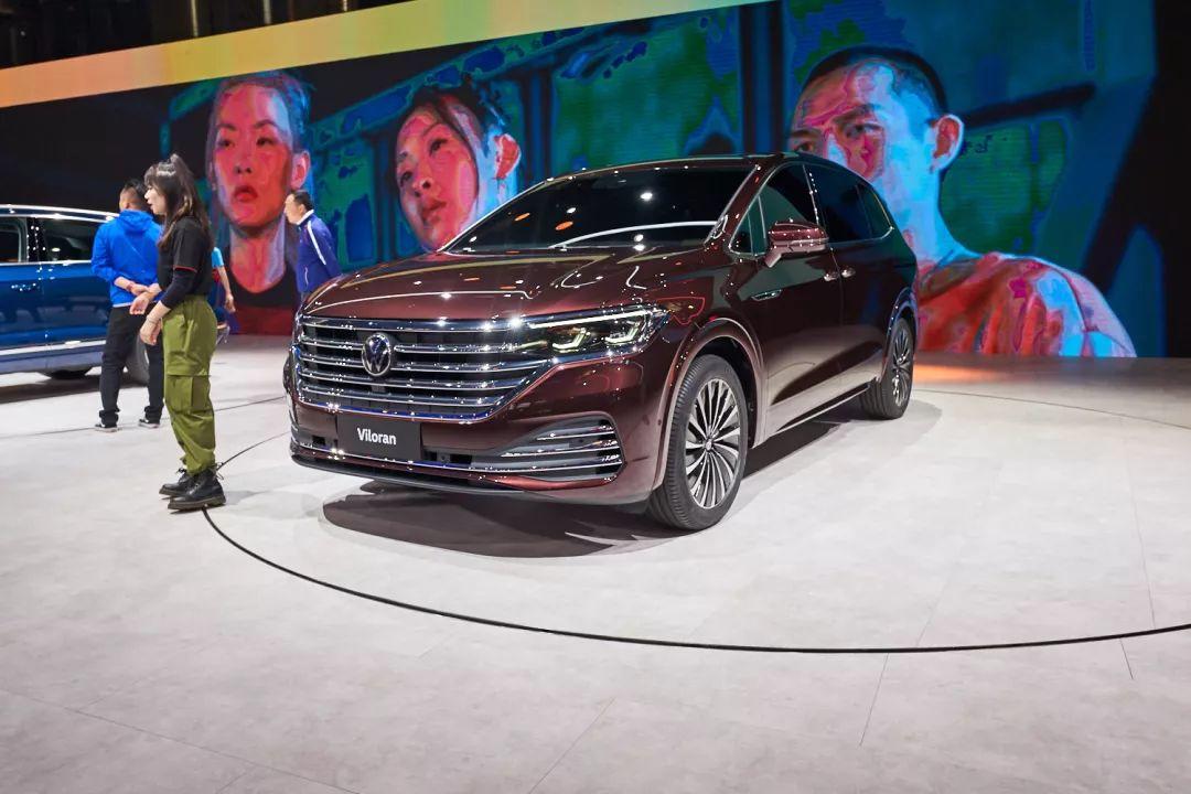 大V驾到，上汽大众首款大型豪华商务MPV Viloran全球首秀