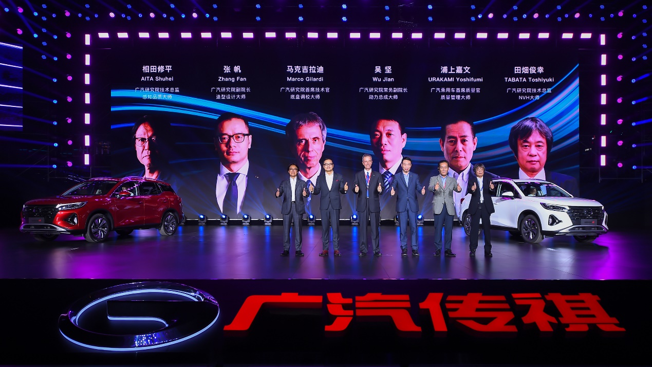 图片包含 室内, 墙壁, 监视器, 地板描述已自动生成