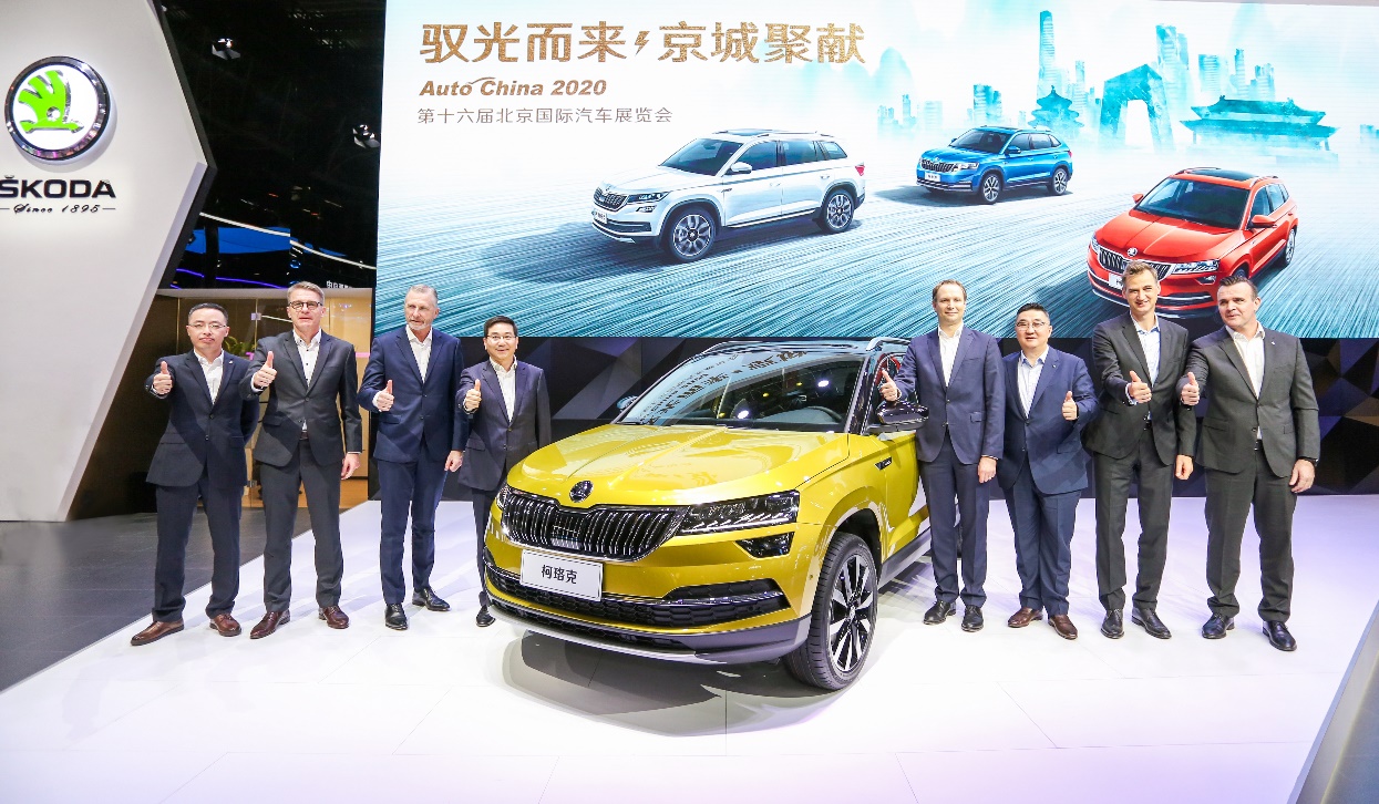 C:\Users\chenchen3\Desktop\北京车展\xinwengao\348939783.jpg