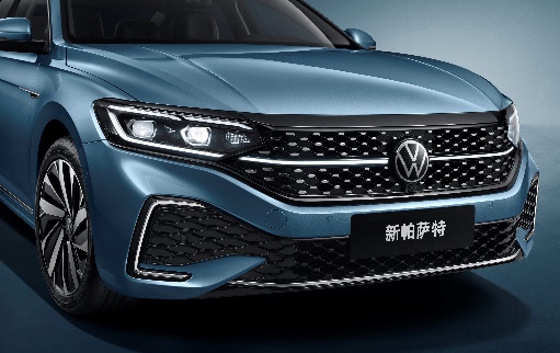 17.99万-25.09万！新帕萨特家族“双前脸”造型焕新上市