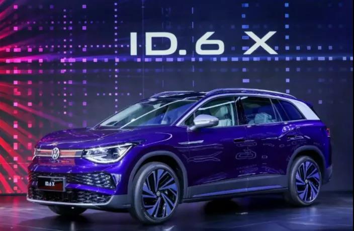 MODEL Y又降价了，30万左右，选MODEL Y还是大众ID.6 X？