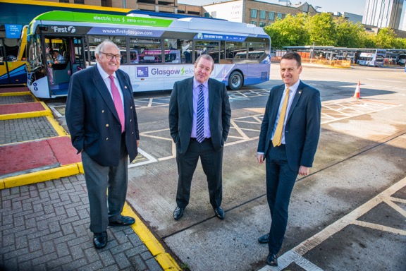 C:\Users\vera.liu\Desktop\COP26 First bus\First Glasgow COP26 official shuttle.jpg