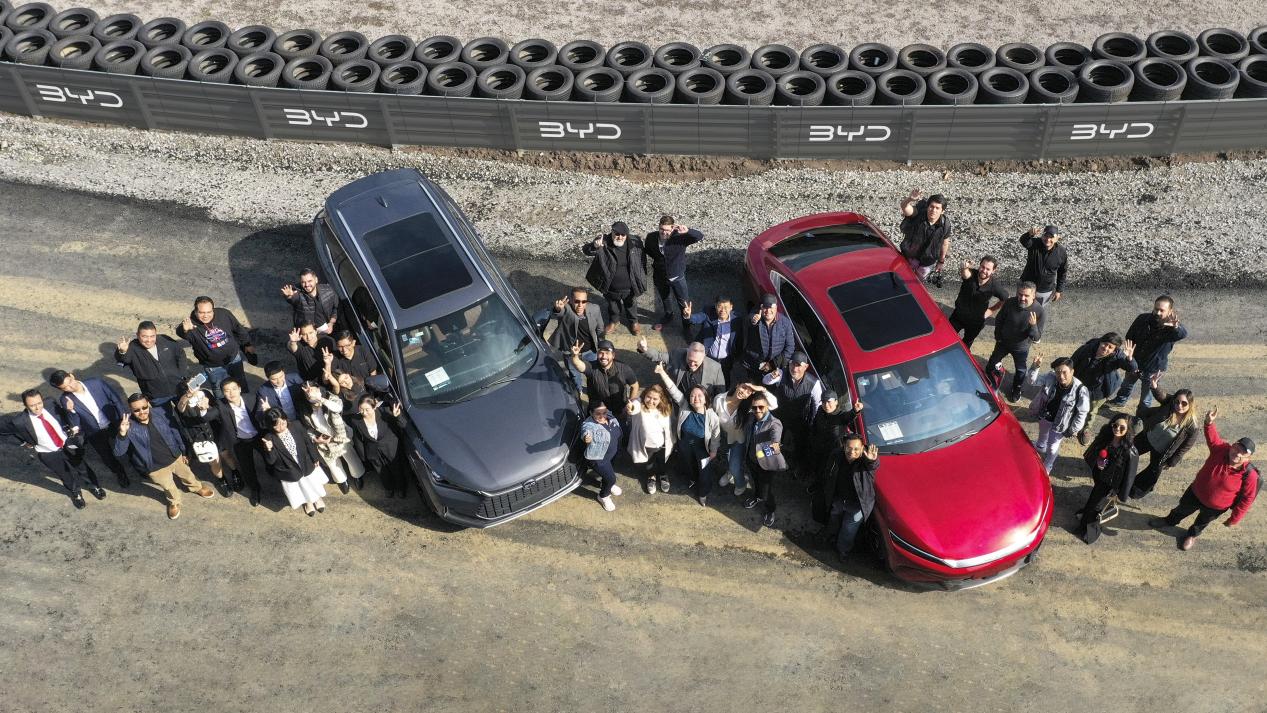 Media gathering in front of BYD HAN EV and TANG EV