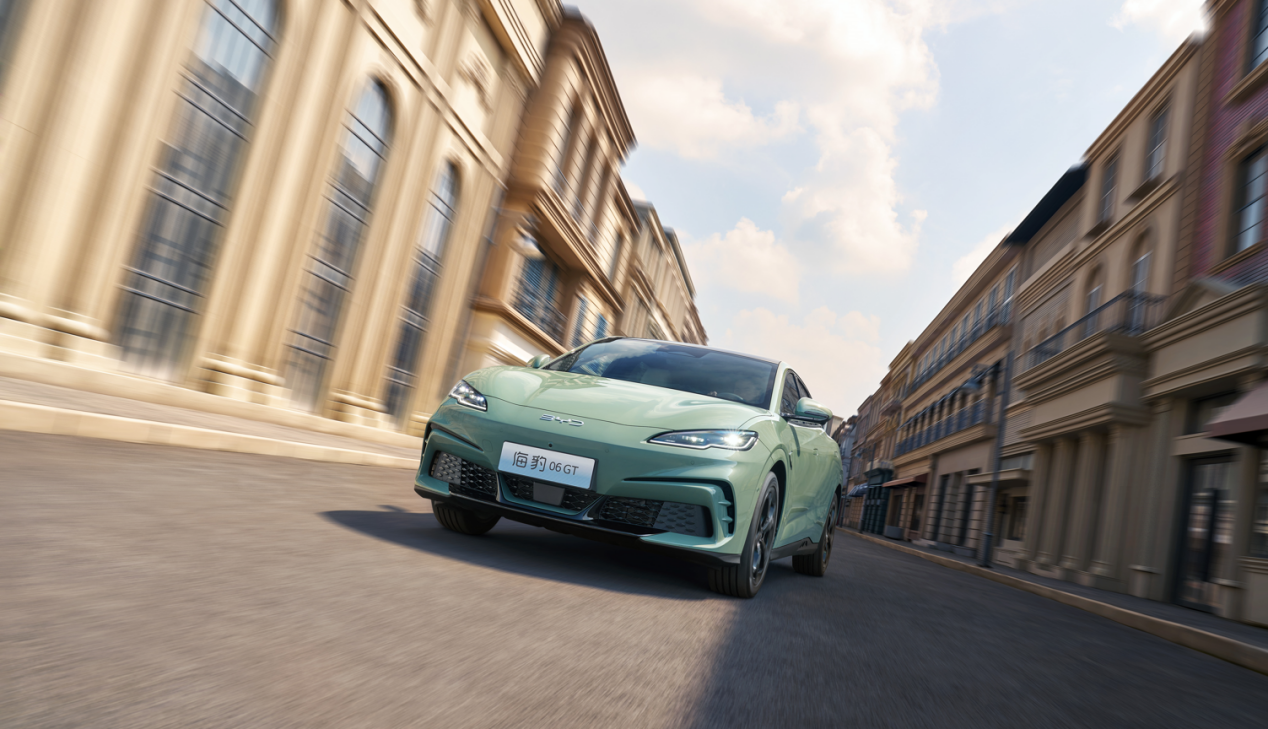 年轻人的第一台GT比亚迪海豹06GT 正式上市，售价13.68万元-18.68万元